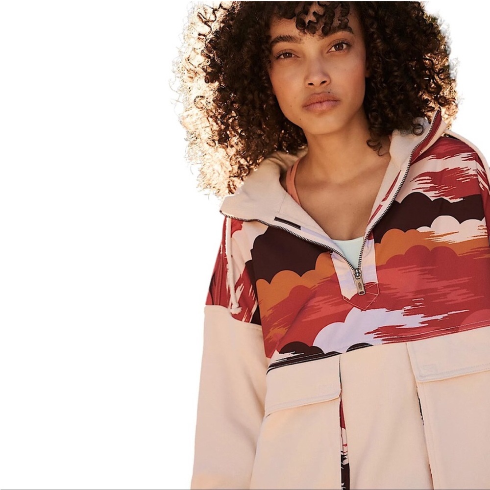 FREE PEOPLE MOVEMENT Daybreak Sweat 1/2 Zip Pullover Jacket / Chai Combo / XS - Picture 4 of 14